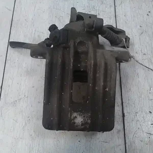 Akció SKODA OCTAVIA 00-04 Bal hátsó féknyereg munkahengerrel bontott alkatrész