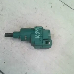 SKODA OCTAVIA 00-04 Féklámpa pedál kapcsoló bontott alkatrész Nézd meg most