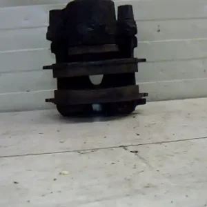 Különleges ajánlat SKODA OCTAVIA 97-00 Bal első féknyereg munkahengerrel 1.6bontott alkatrész