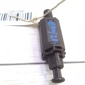 SKODA OCTAVIA 97-00 Féklámpa pedál kapcsoló bontott alkatrész Nézd meg most