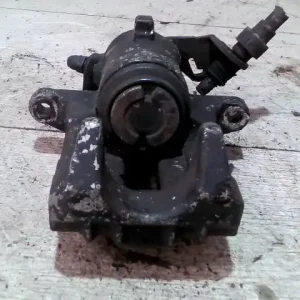 Vedd meg online SKODA OCTAVIA 97-00 Jobb hátsó féknyereg munkahengerrel bontott alkatrész