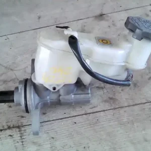 Vedd meg most SUZUKI Celerio 2014.03.01- Főfékhenger bontott alkatrész