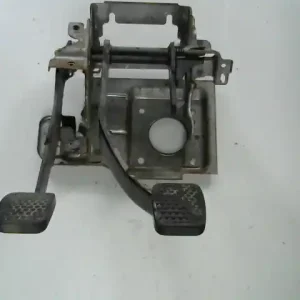 Expressz szállítás SUZUKI LIANA Pedálsor fék és kuplungpedál bontott alkatrész