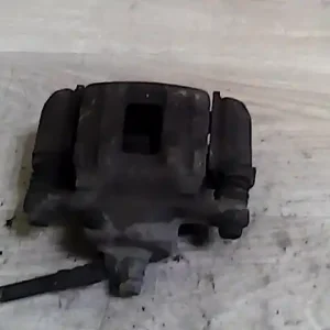 Biztonságos fizetés SUZUKI SWIFT 89-96 Bal első féknyereg munkahengerrel bontott alkatrész