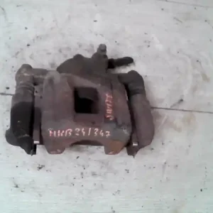 Ingyenes szállítás SUZUKI SWIFT 89-96 Bal első féknyereg munkahengerrel bontott alkatrész