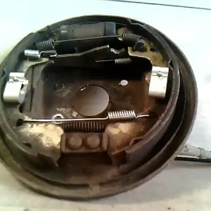 Akciós ár SUZUKI SWIFT 89-96 Jobb hátsó fék alaplap5 ajtós bontott alkatrész