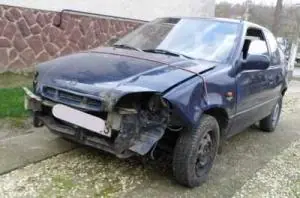 Árcsökkenés SUZUKI SWIFT 96-05 Jobb első féknyereg munkahengerrel bontott alkatrész