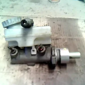 SUZUKI WagonR+ Főfékhenger bontott alkatrész Outlet