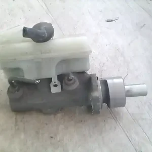 Vedd meg most SUZUKI WagonR+ Főfékhenger 1.3i bontott alkatrész