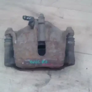 SUZUKI WagonR+ Jobb első féknyereg munkahengerrel 1.3i bontott alkatrész Bestseller