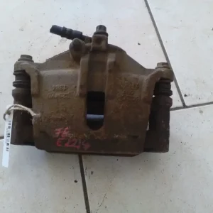 SUZUKI WagonR+ Jobb első féknyereg munkahengerrel bontott alkatrész Nézd meg most