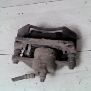 Azonnal elérhető SUZUKI WagonR+ Jobb első féknyereg munkahengerrel bontott alkatrész