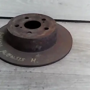 Árcsökkenés TOYOTA AVENSIS 01-03 Hátsó féktárcsabontott alkatrész