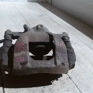 TOYOTA Auris 2007.03.01-2010.02.28 Jobb első féknyereg munkahengerrel 2.0d bontott alkatrész Exkluzív ajánlat