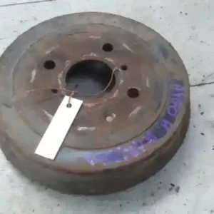 TOYOTA Aygo 2005.07.01-2008.12.31 Hátsó fékdob bontott alkatrész Árcsökkenés