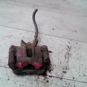 TOYOTA Corolla (E120) 2002.01.01-2004.05.31 Jobb hátsó féknyereg munkahengerrel bontott alkatrész Azonnali szállítás