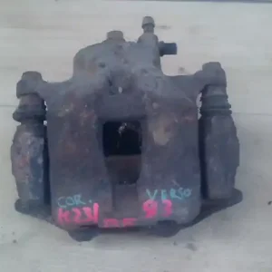 TOYOTA Corolla Verso 02.01.01-04.05.31 Bal első féknyereg munkahengerrel 2.0d4d bontott alkatrész Kedvezményes ár