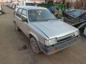 TOYOTA TERCEL Első féktárcsabontott alkatrész Azonnali szállítás