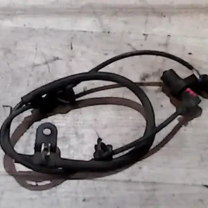 Outlet TOYOTA YARIS VERSO Jobb első abs jeladóbontott alkatrész