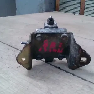 TOYOTA YARIS VERSO 00-05 Fékcső elosztó bontott alkatrész Gyors szállítás