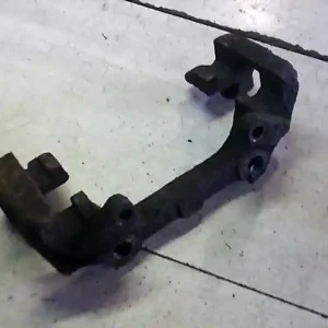 VOLVO 850 Jobb első féknyereg tartó bontott alkatrész Rendeld meg most