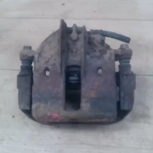 VOLVO S40 Bal első féknyereg munkahengerrel 1.6i bontott alkatrész Bestseller