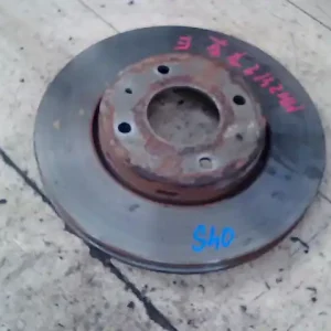 VOLVO S40 Első féktárcsahűtött 1.6i bontott alkatrész Olcsó