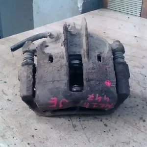 Csak ma VOLVO S40 2000.06.01-2004.05.31 Jobb első féknyereg munkahengerrel 1.6i bontott alkatrész