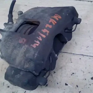 Szezonális akció VOLVO S80 98.05.01-06.02.28 Bal első féknyereg munkahengerrel bontott alkatrész