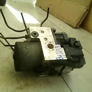 Végkiárusítás VOLVO V40 Abs kocka1.6i bontott alkatrész