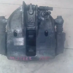 VOLVO V40 Bal első féknyereg munkahengerrel 1.9di bontott alkatrész Újdonság