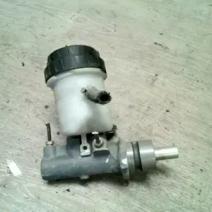 VOLVO V40 Főfékhenger 1.6 b bontott alkatrész Csak ma