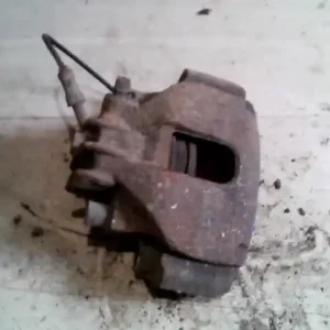 VOLVO V70 2000.01.01- 2007.08.31 Bal első féknyereg munkahengerrel bontott alkatrész Azonnali szállítás