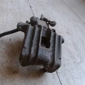 Biztonságos fizetés VW BORA Bal hátsó féknyereg munkahengerrel 2.3i bontott alkatrész