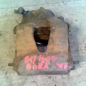 VW BORA Jobb első féknyereg munkahengerrel 1.6 i bontott alkatrész Végkiárusítás