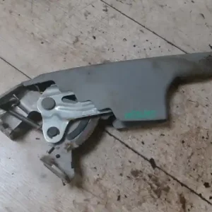 VW BORA Kézifék kar 4 ajtós bontott alkatrész Olcsóbb