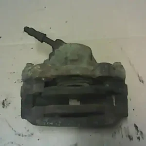 VW CADDY 96-04 Bal első féknyereg munkahengerrel bontott alkatrész Azonnal elérhető