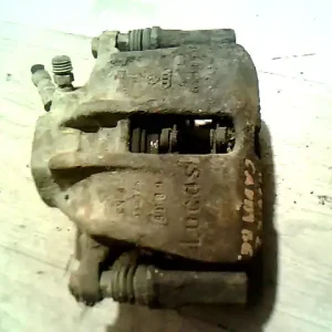 Olcsóbb VW CADDY 96-04 Bal első féknyereg munkahengerrel 1.4 ibontott alkatrész