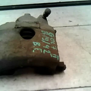 Olcsóbb VW GOLF II. Bal első féknyereg munkahengerrel bontott alkatrész