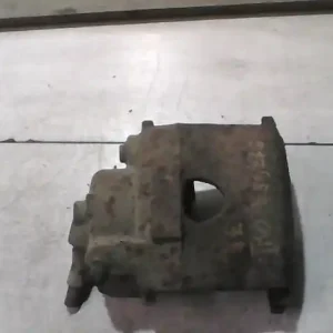 VW GOLF II. Jobb első féknyereg munkahengerrel bontott alkatrész Biztonságos vásárlás