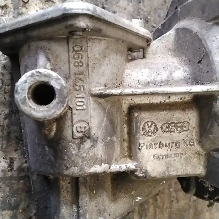 Nézd meg most VW GOLF II. Vákuumpumpa 1.6 d bontott alkatrész