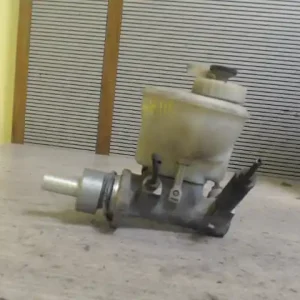 VW GOLF III. Főfékhenger 1.4 i bontott alkatrész Végkiárusítás