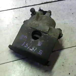 VW GOLF III. Jobb első féknyereg munkahengerrel bontott alkatrész Kedvezményes ár