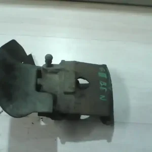 Végkiárusítás VW GOLF III. 94- Bal első féknyereg munkahengerrel nem hűtött tárcsa bontott alkatrész