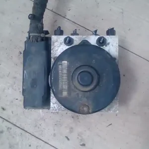 Különleges ajánlat VW GOLF IV. Abs kocka1.6i bontott alkatrész