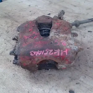 Gyors szállítás VW GOLF IV. Bal első féknyereg munkahengerrel 1,4i bontott alkatrész