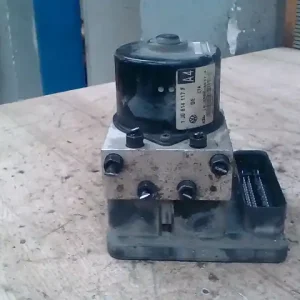 VW GOLF IV. Abs kocka1,6i bontott alkatrész Expressz kézbesítés