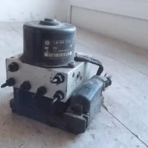 VW GOLF IV. Abs kocka1.4i bontott alkatrész Prémium