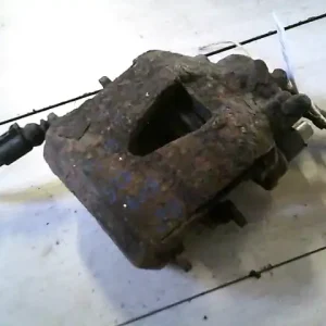 Olcsóbb VW GOLF IV. Bal első féknyereg munkahengerrel bontott alkatrész