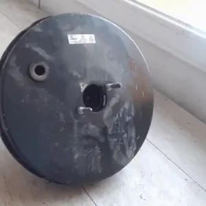 Biztonságos fizetés VW GOLF IV. Fékrásegítő1.4i bontott alkatrész